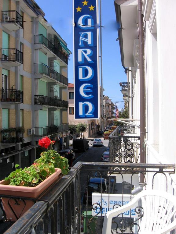 Hotel Garden Viareggio Exterior photo